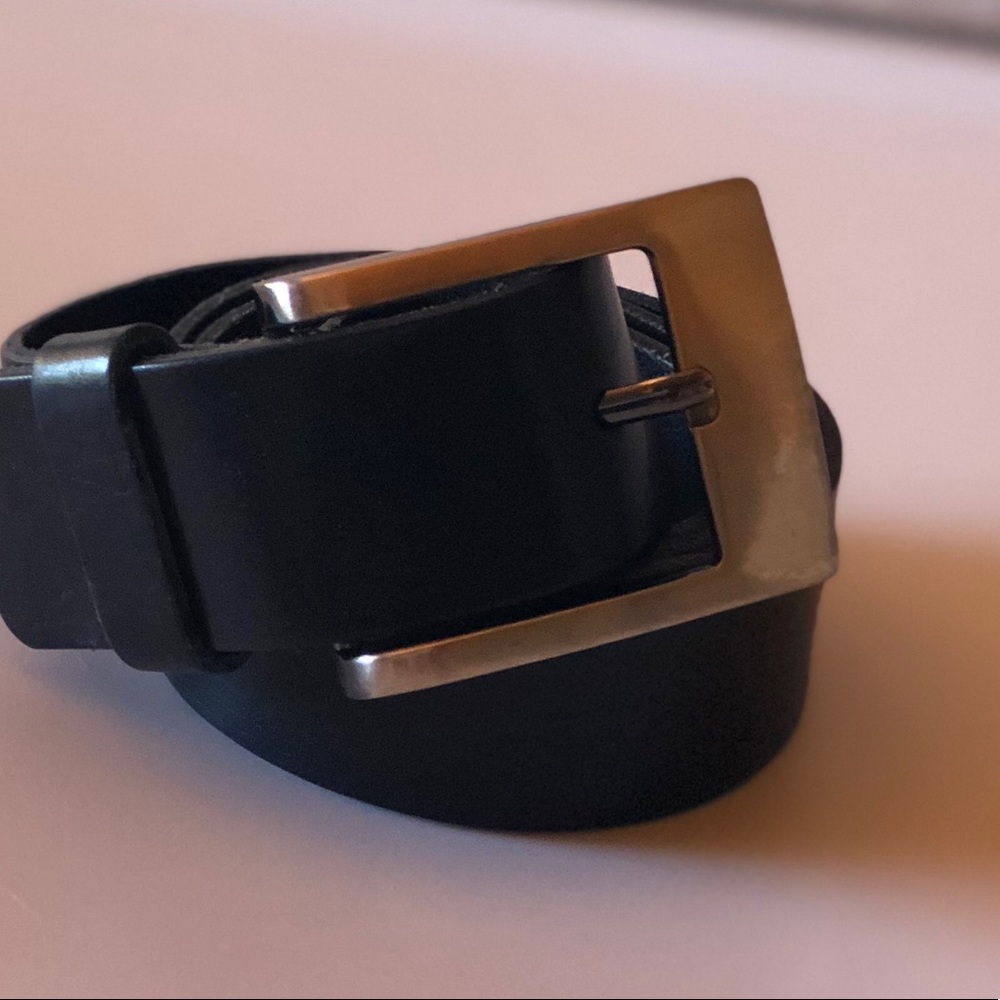 Black Leather Belt. Landes.